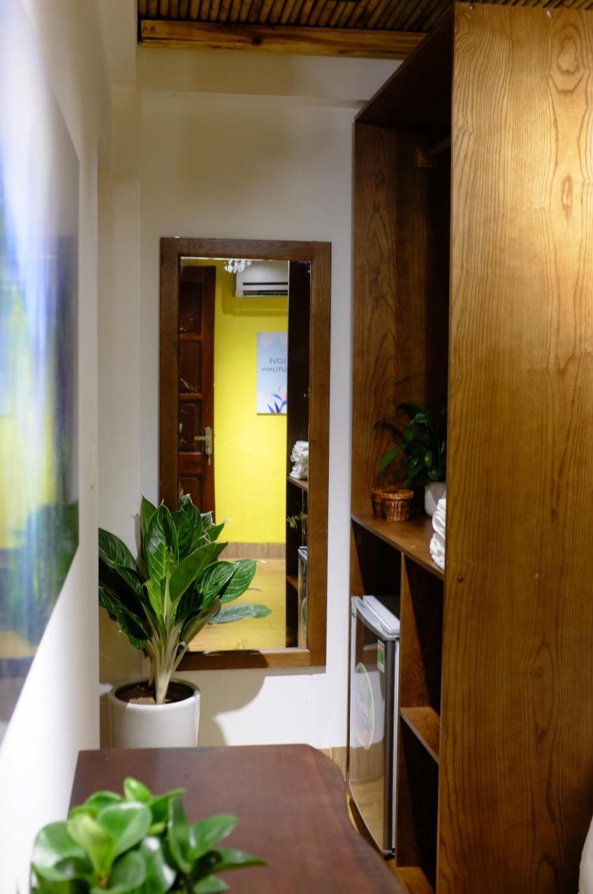 The Autumn Homestel Hanoi Exterior photo