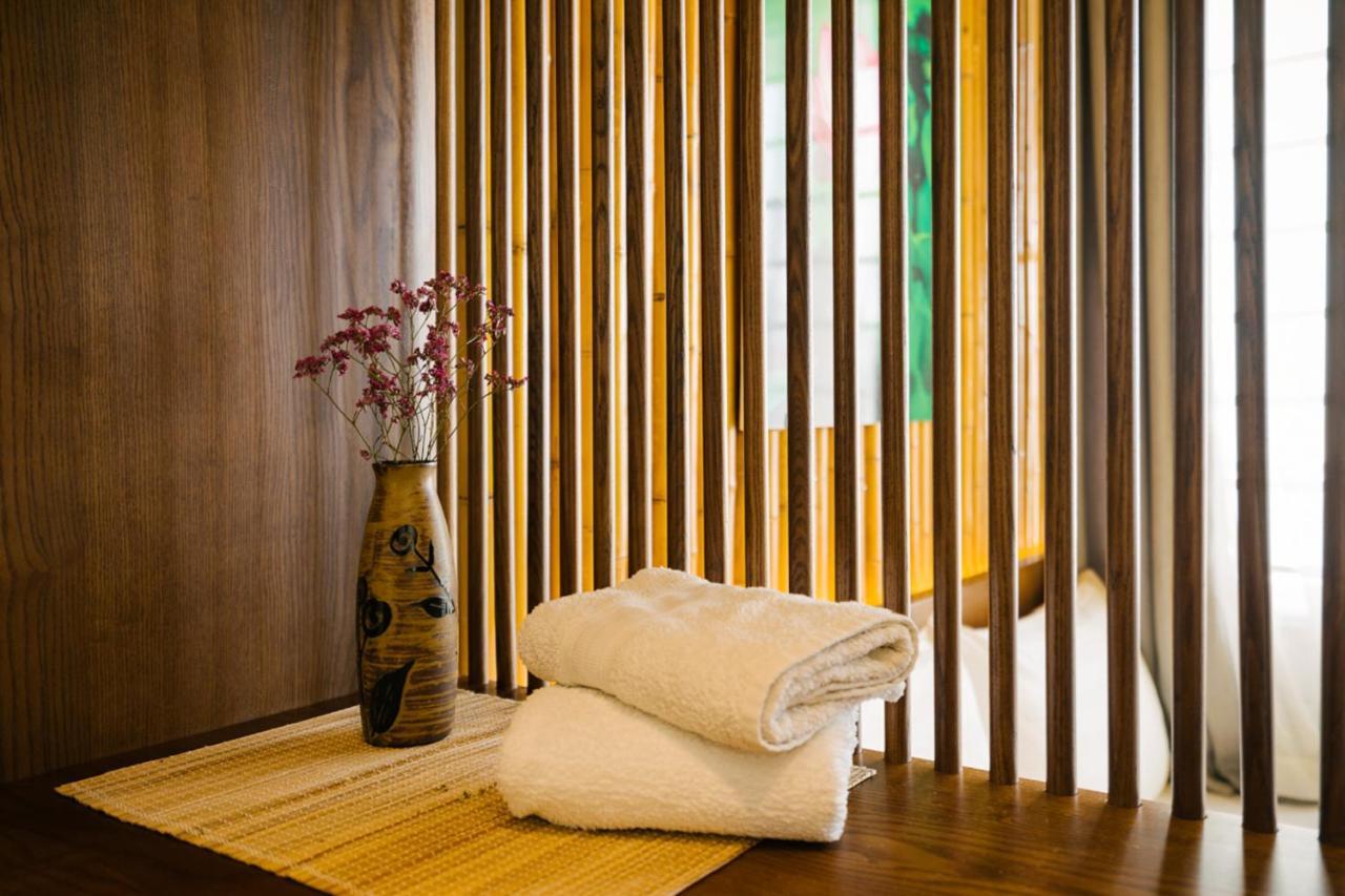 The Autumn Homestel Hanoi Exterior photo